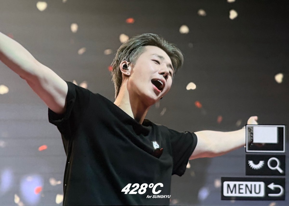 𝟒𝟐𝟖°𝐂 tweet media