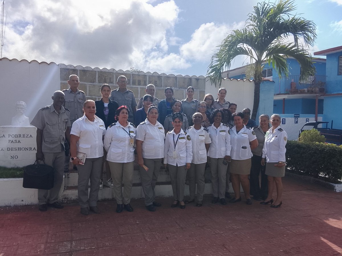 Recibe la #AduanaCamagüey a Marylin Deler Fernández Jefa de Grupo de Auditoría de la Aduana General.
Bienvenida.