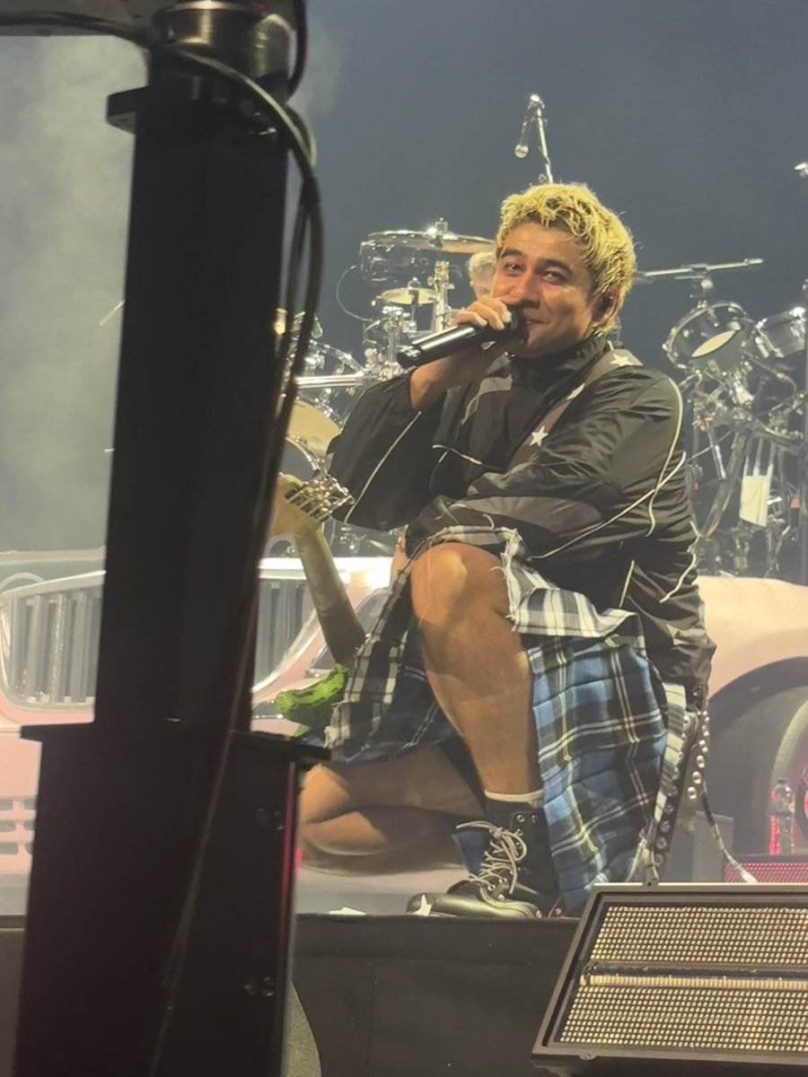 Corey ★ tweet media