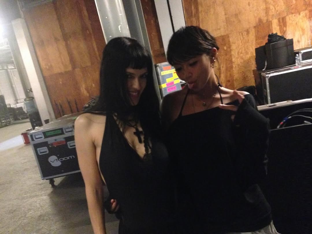 beabadoobee tweet media