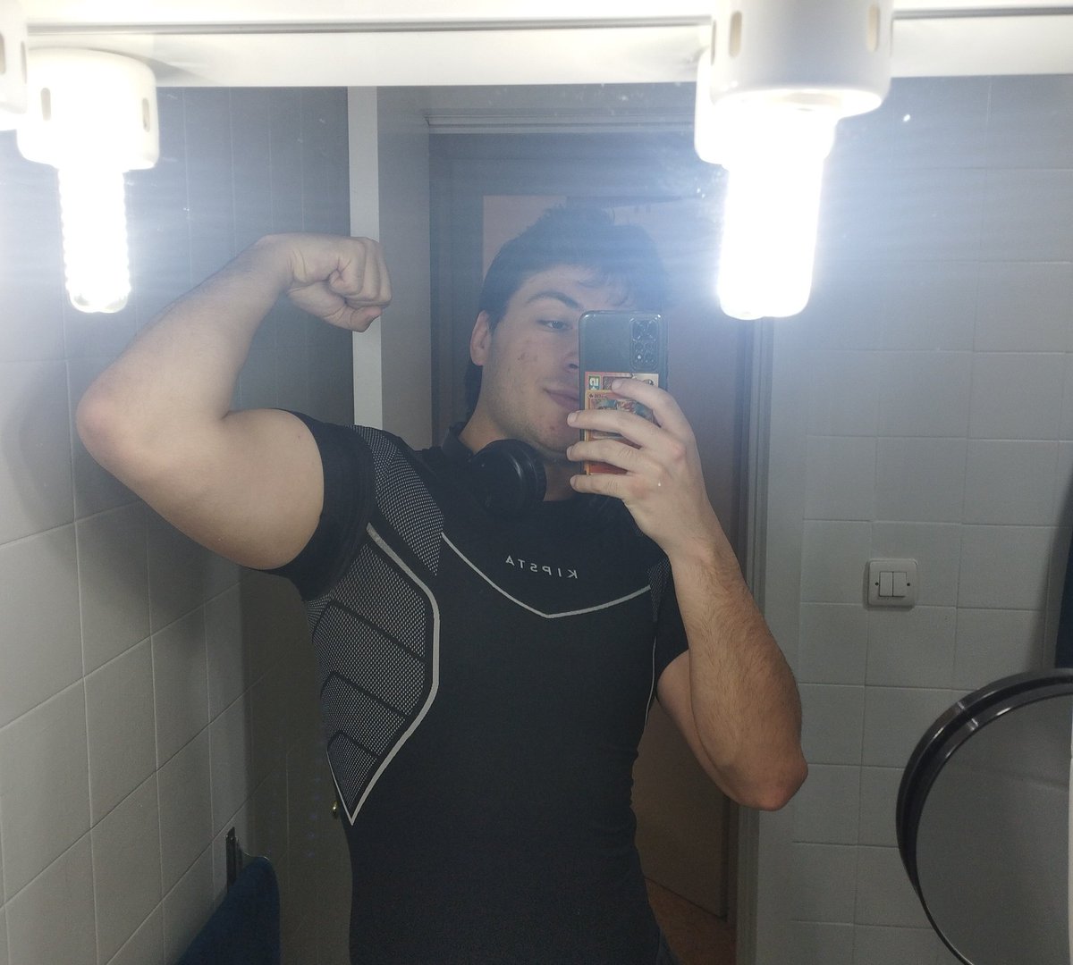 MARIUS 🦇 tweet media