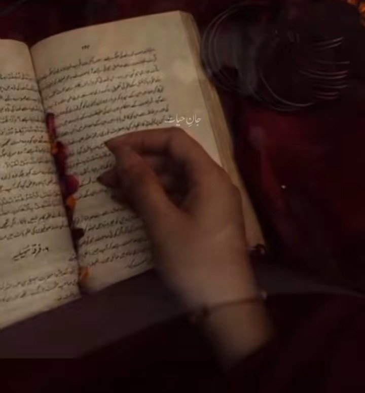 𝒵𝒜𝐻ᖇᗩ tweet media