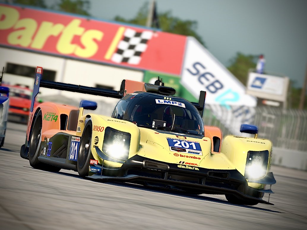 鶴見カイ tweet media