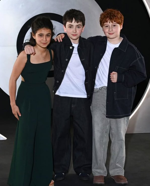 UpdateCharts tweet media