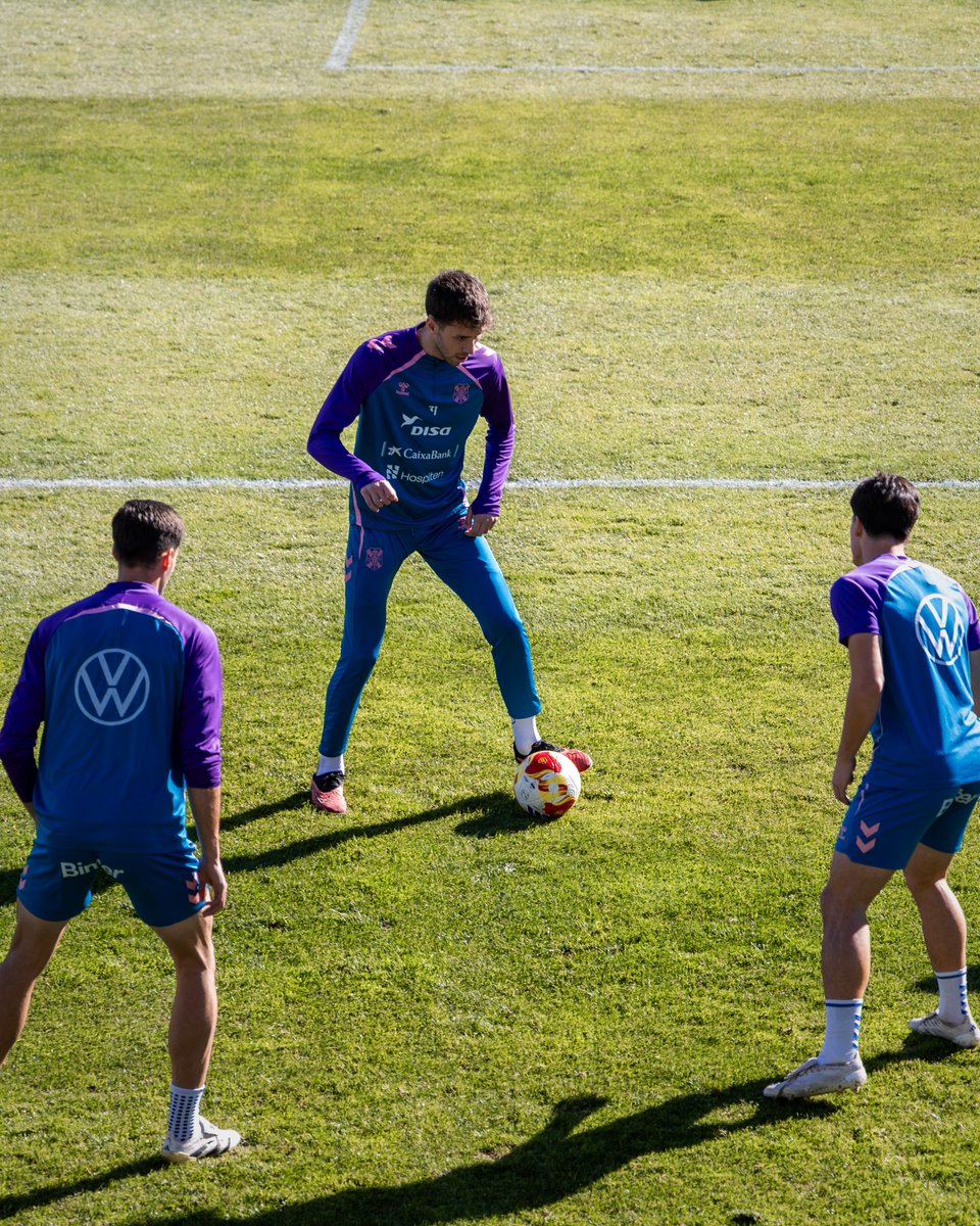 CD Tenerife 🏴󠁧󠁢󠁳󠁣󠁴󠁿 tweet media