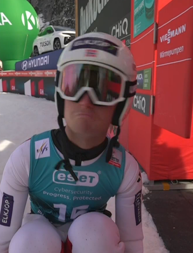 Krzysztof tweet media