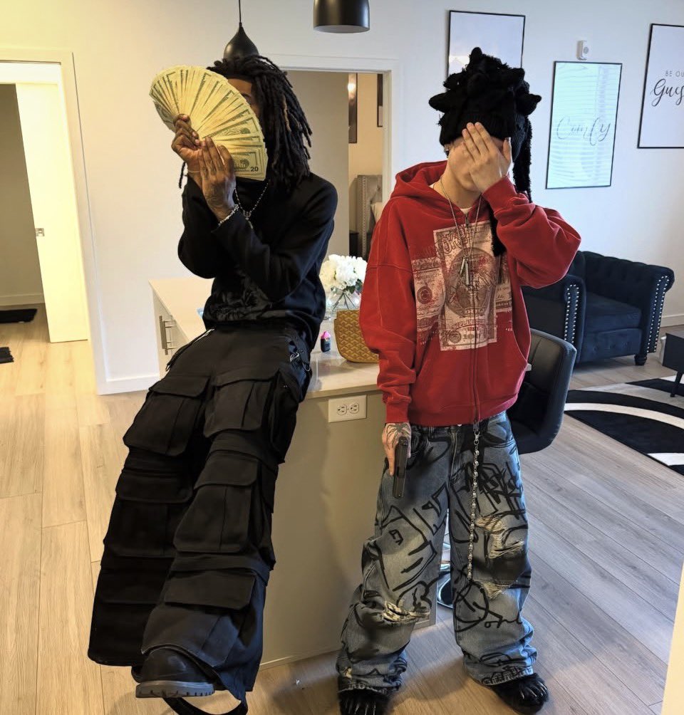 ┏▋— 𝐑𝐄𝐍𝐙𝐎, 𝐈®.🗯️ tweet media