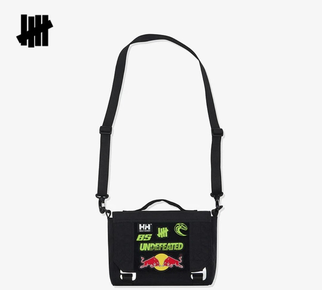 giegriffin's tweet image. ชอบเลข 85 หลังเสื้อ ใส่กับกางเกงทหาร เท่ห์เลย

#Undefeated
#85racing