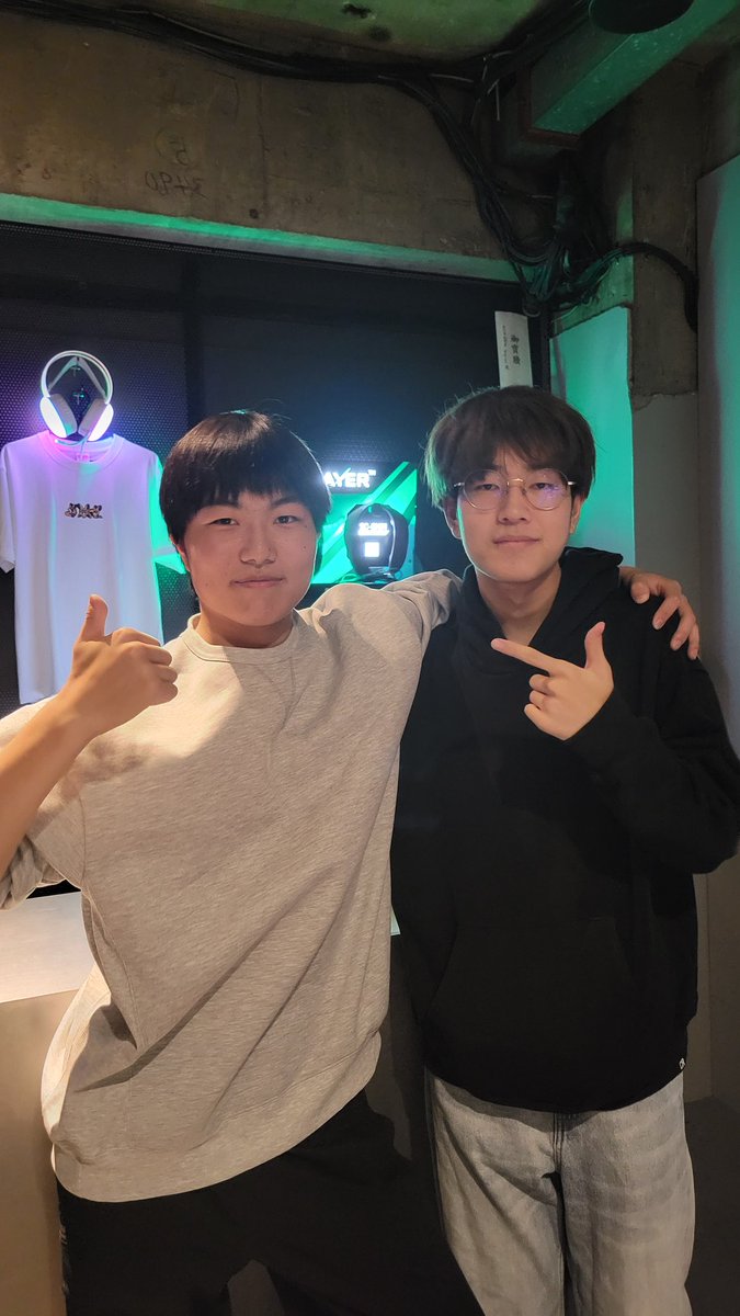 RVL ろーす tweet media