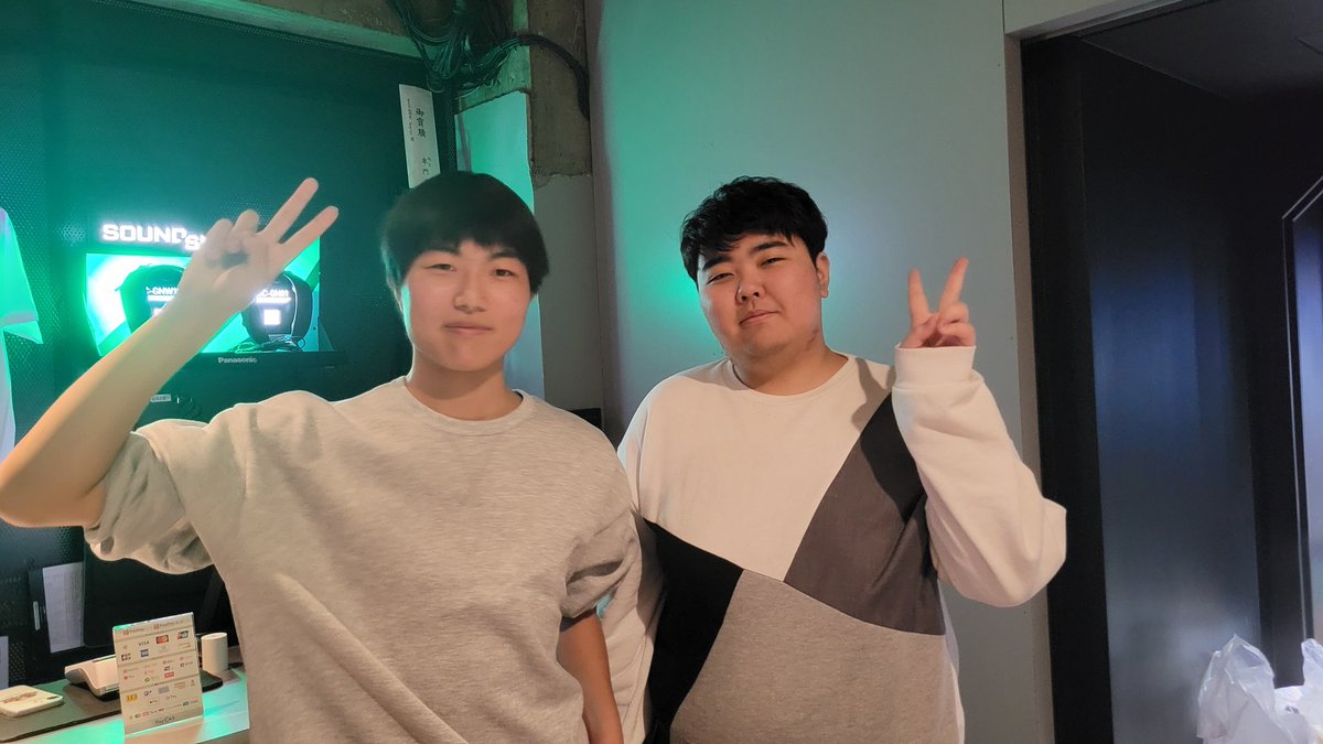 RVL ろーす tweet media