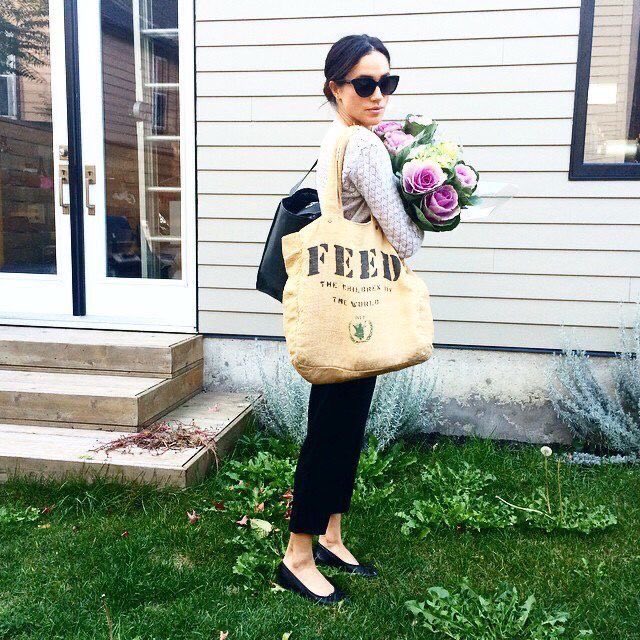 Royal Meg tweet media