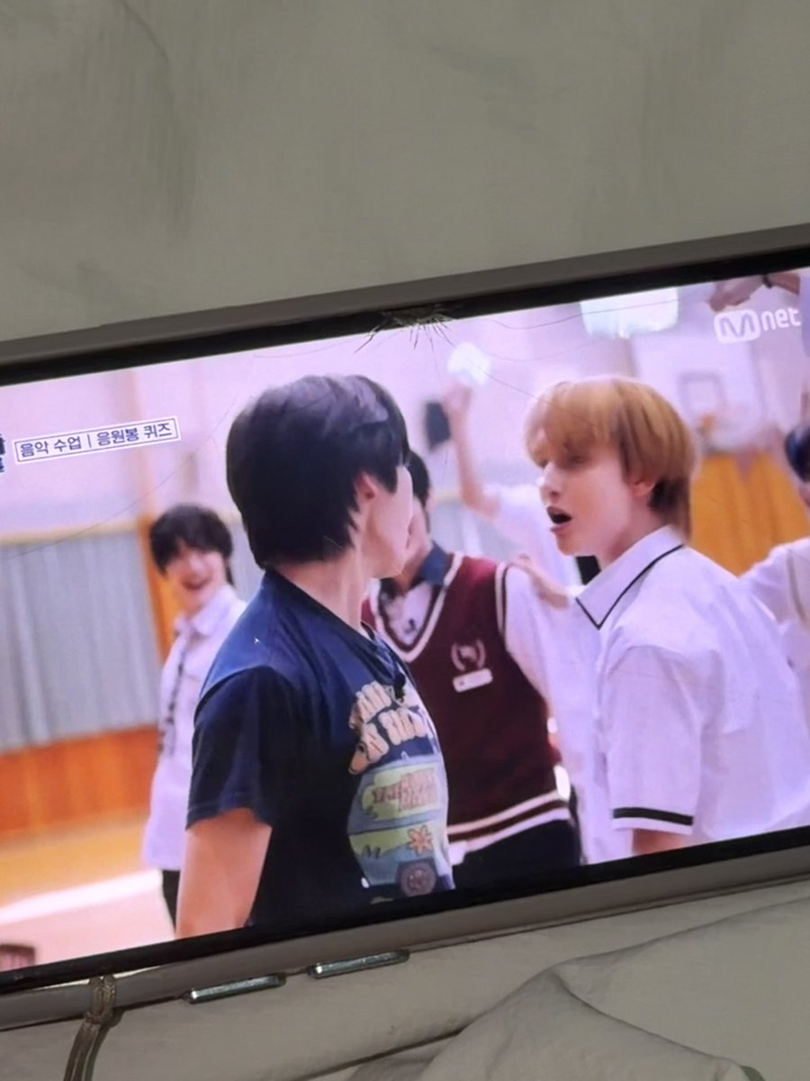 everyone_wonn's tweet photo. 영웅ㅋㅋㅋㅋㅋ🕺🏻
#replyhighschool #응답하라_smtr25 https://t.co/qPRBWib9KZ
