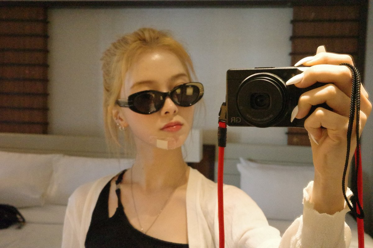 roh jeongeui tweet media