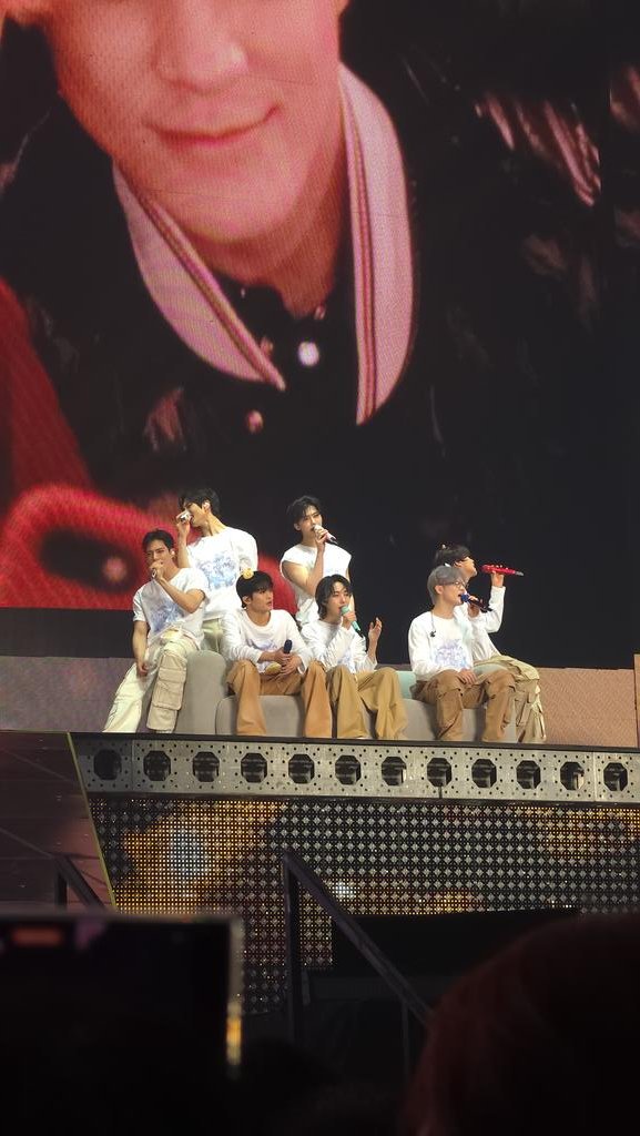 워니( ͡•. •. ͡ ) tweet media