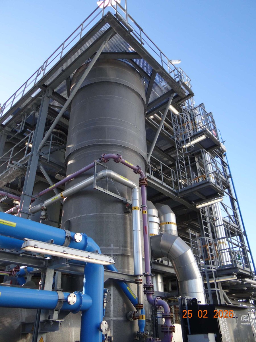 AllSurplusHQ's tweet photo. 🚨Dürr Ecopure VAR 2206 Thermal Oxidizer with Flue Gas Cleaning
On the instructions of 3M

Comprising
- Direct fired thermal oxidizer
- Hot gas cooling and acid recovery
- Alkaline wet scrubber
- Honeycomb selective catalytic reduction deNOx system
- 1M+ cost spare parts

📍Zwijndrecht, Belgium
🔗https://t.co/N81szV0Fo8

#ChemicalIndustry #finechemicals #pharmaceuticalindustry #pharmaceuticalmanufacturing #indsutrialequipment