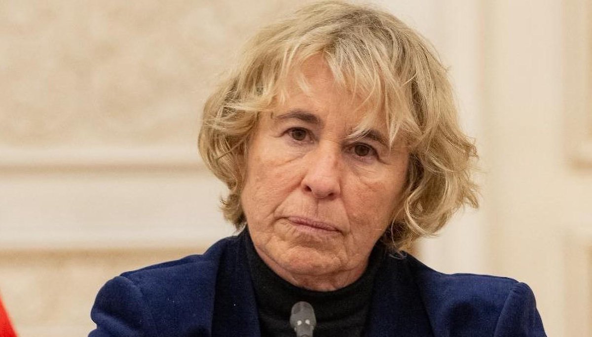 Lee Cammarata (decisamente antifascista) tweet media