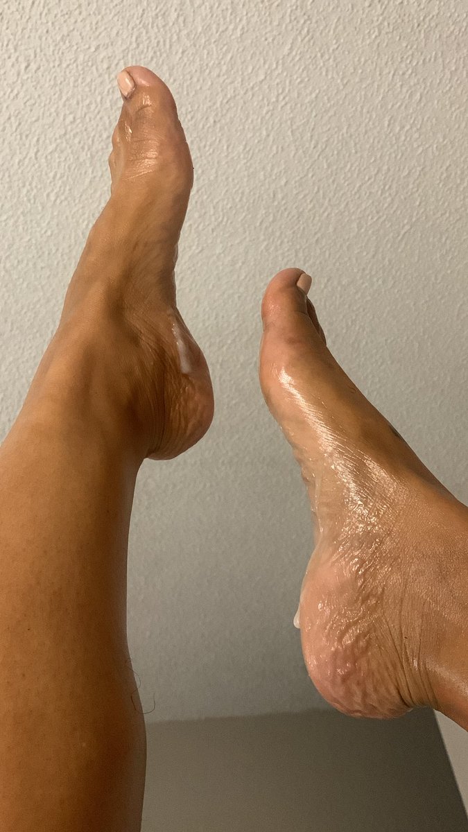 stoner toes tweet media
