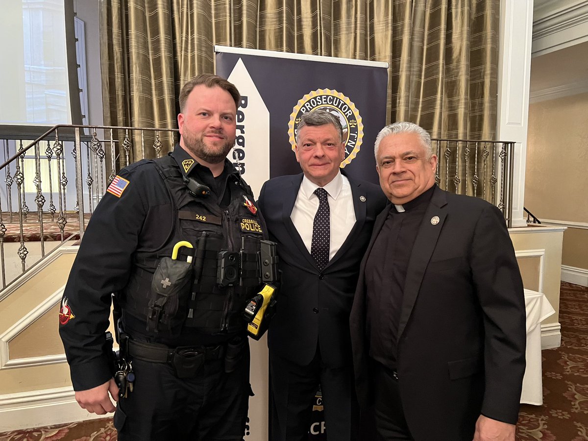 CresskillPolice's tweet photo. Heartfelt gratitude to Father Sam for his dedicated service as Chaplain for the county of Bergen! Unwavering support &amp; guidance have made a profound difference in our law enforcement community, TY for being a beacon of hope &amp; strength for us all. #Cresskill #Cresskillnj #Chaplin https://t.co/WncOcBohqh