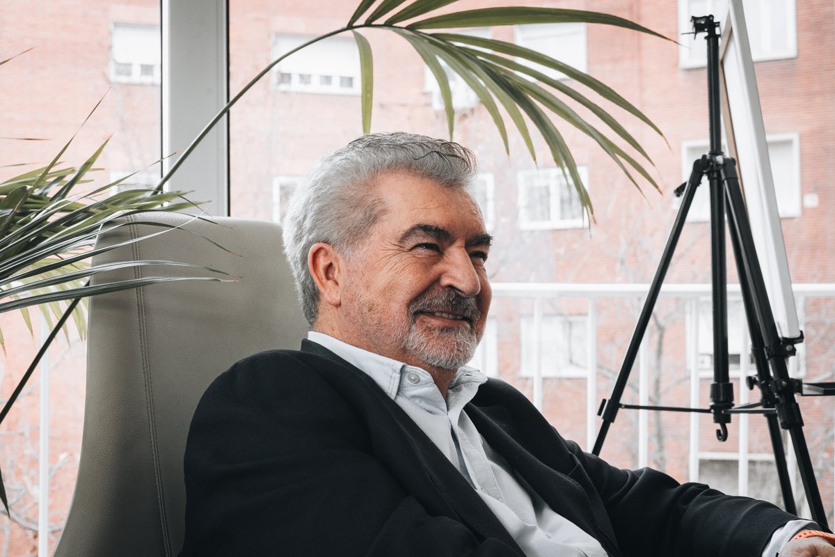 Siempre he pensado que la empresa puede ser algo más que un lugar donde se trabaja. Puede ser un espacio donde las personas crecen, encuentran oportunidades y construyen algo que merece la pena.