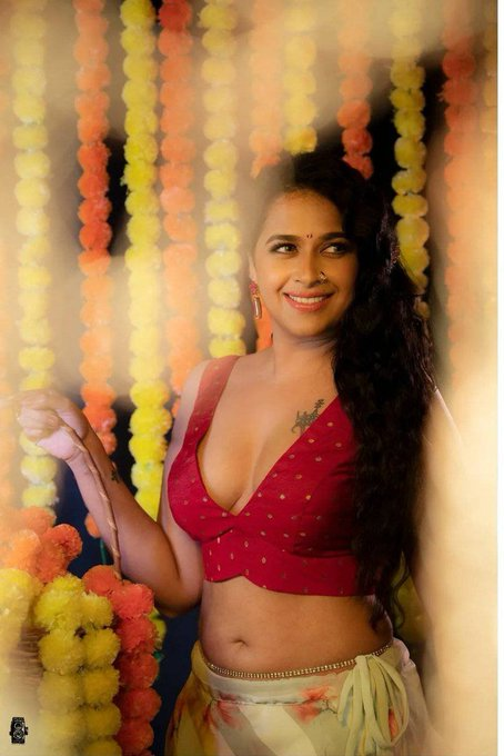 Life of Bi tweet media