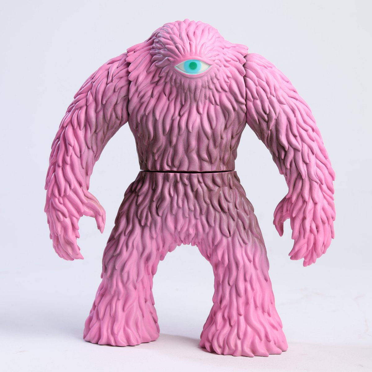 space_cyclop's tweet photo. ℍ𝕚 𝕄𝕖 𝕊𝕡𝕒𝕔𝕖 ℂ𝕪𝕔𝕝𝕠𝕡!
明後日は、 #ソフコン !
ワタシたちスペースサイクロップのお品書きデス!まずはソフビのお品書きとワンオフ!
ピンクなワンオフは10,000円!
ネイビーと錆なワンオフはそれぞれ15,000円!
先着販売デス!
今回のワンオフも自信作✨
#Spacecyclop #ソフコン9 https://t.co/DO7O6ARMeV