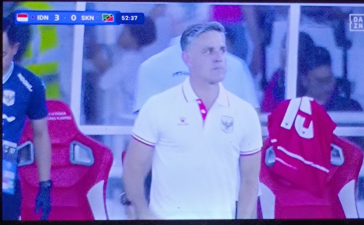 PinkyFreaky tweet media