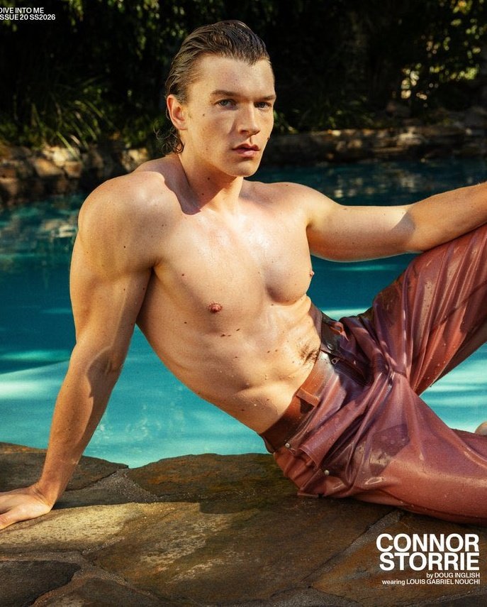 𝒆𝒍𝒍𝒚 ★ IS A STAR tweet media