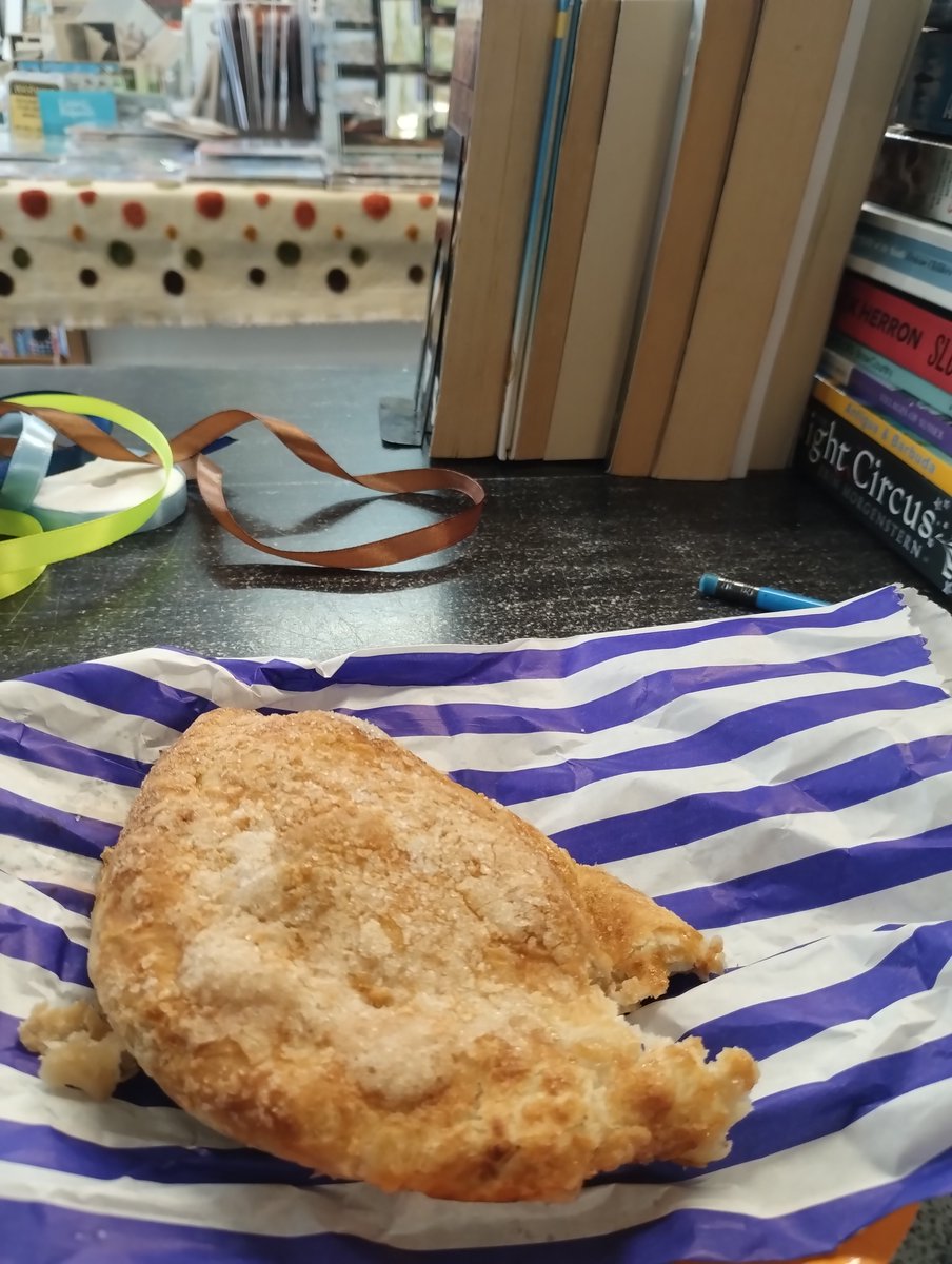 Katrina Rotgalve tweet media