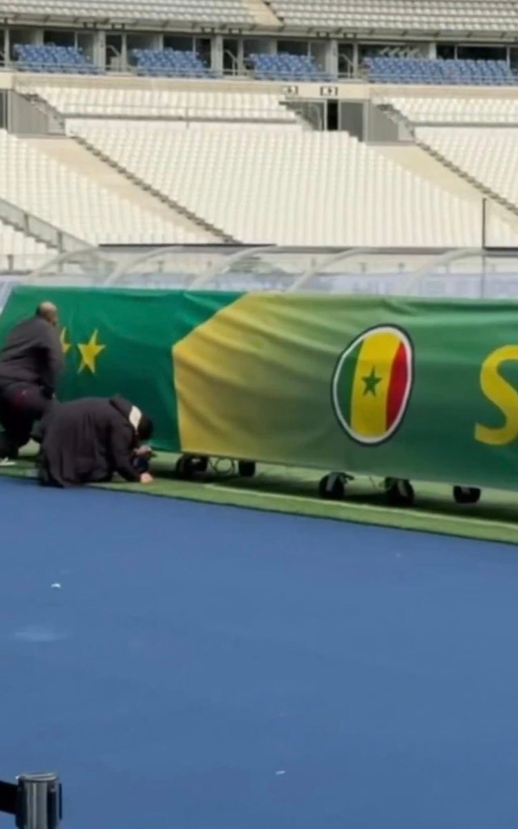 Micky Jnr tweet media