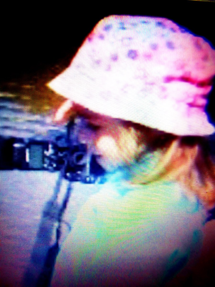 Oddityfinder tweet media