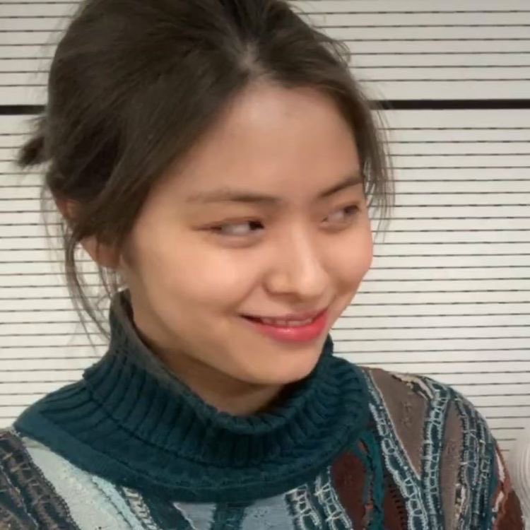 𝑯𝒊𝒏𝒂 tweet media