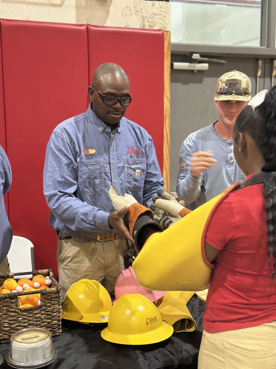 Dixie Electric Co-op tweet media