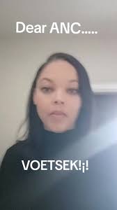 Robert James Hickson tweet media