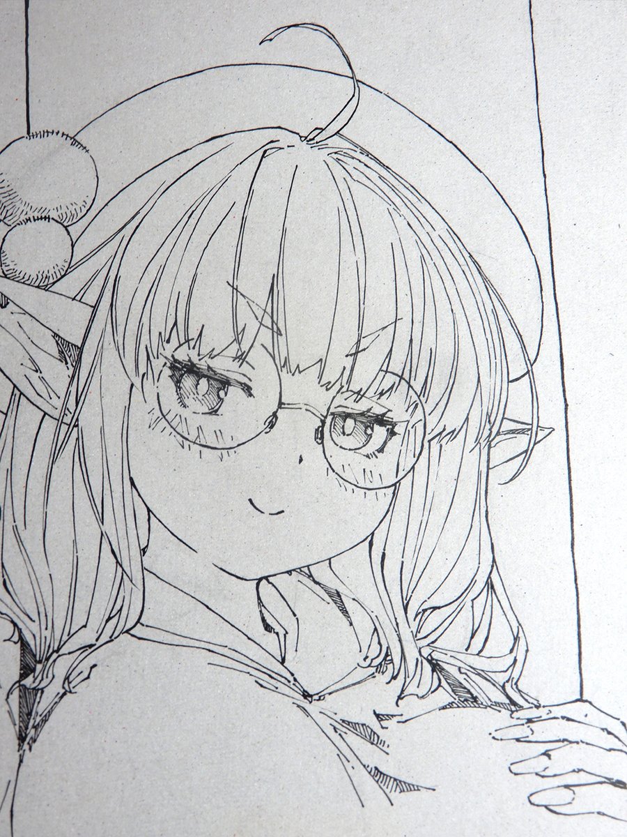 珍しい眼鏡エルフ 