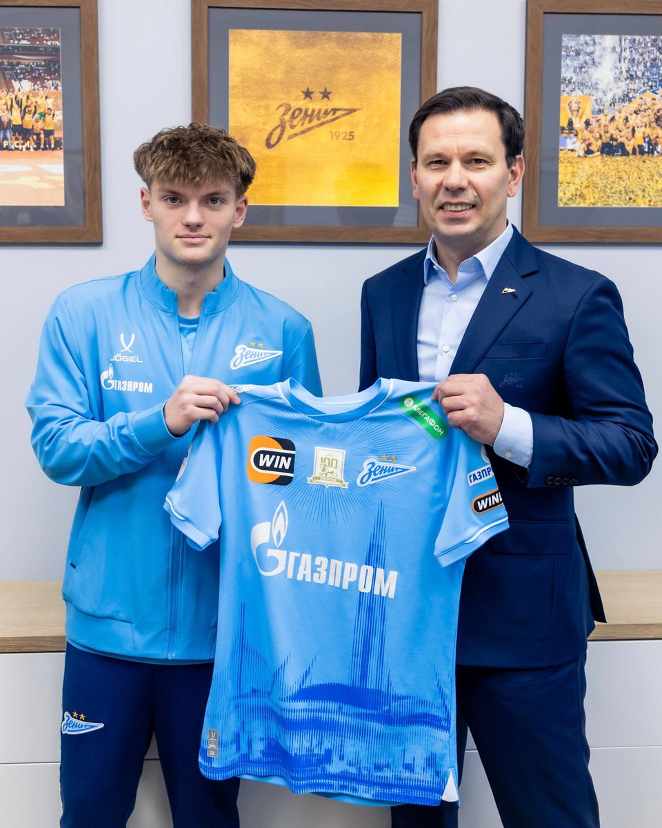 FC Zenit in English✨ tweet media