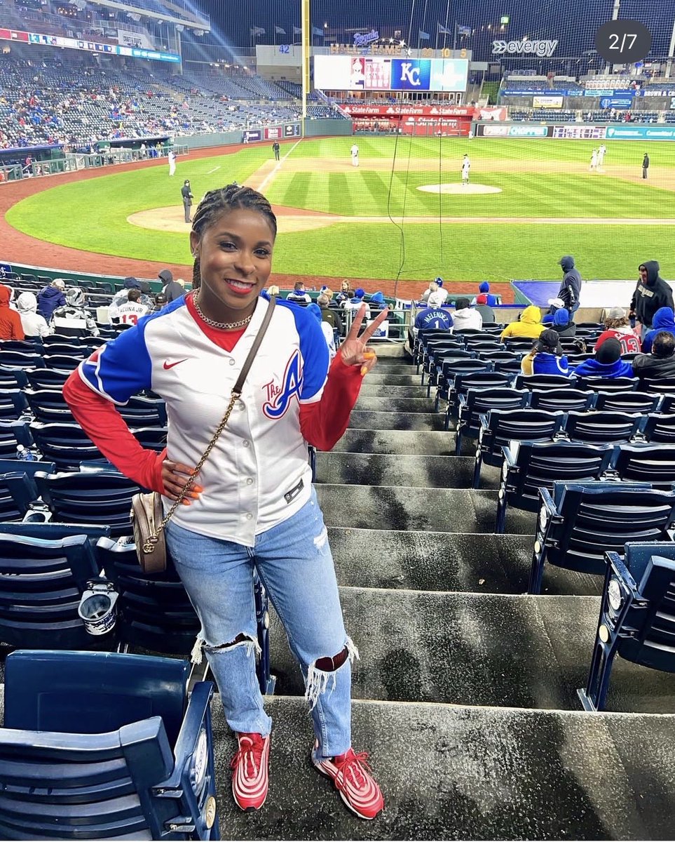 Kristen Palmer tweet media