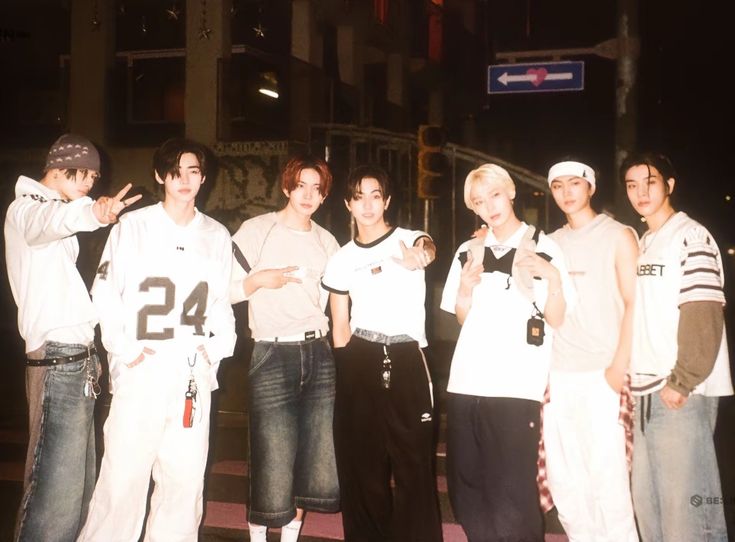 enhatoop tweet media