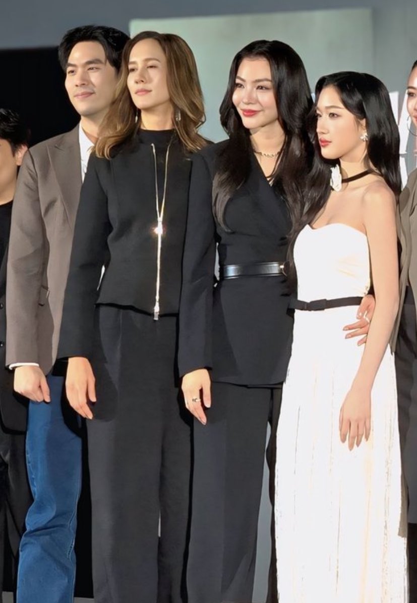 Iza Faye tweet media