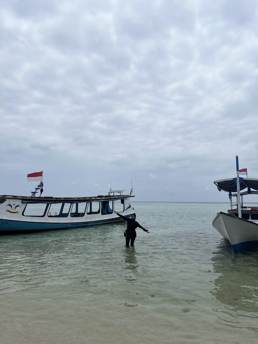 miawfusand's tweet photo. hari ini asik sampai semua orang belang https://t.co/OTFiKO8JYp