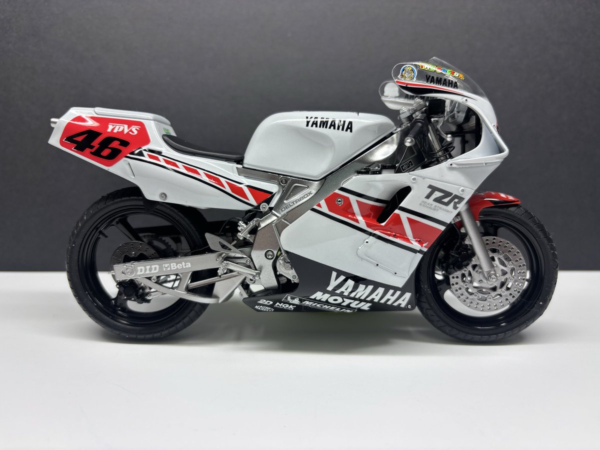 もともと tweet media