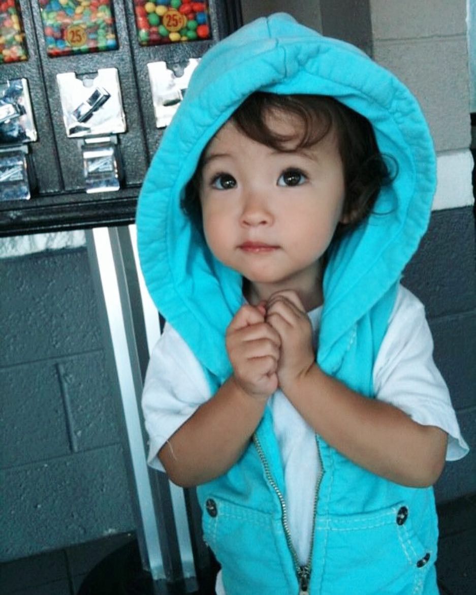 Bad Bunny tweet media