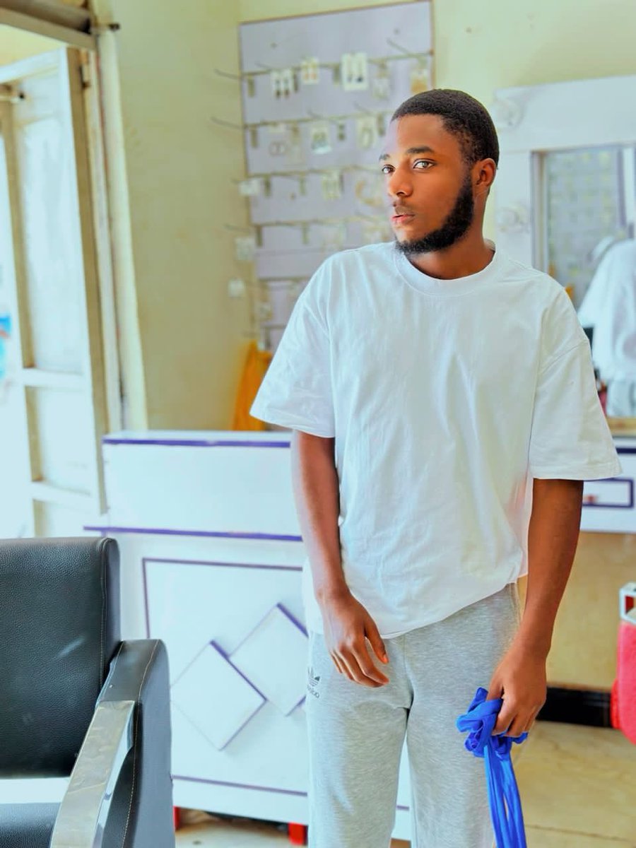 Brand Aziz🥀 tweet media