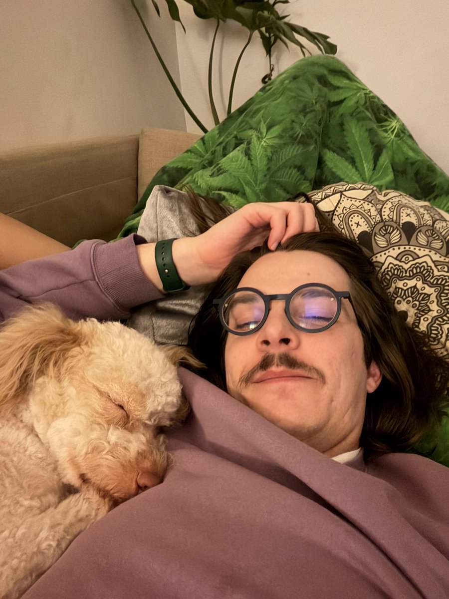 Me ☮️ tweet media