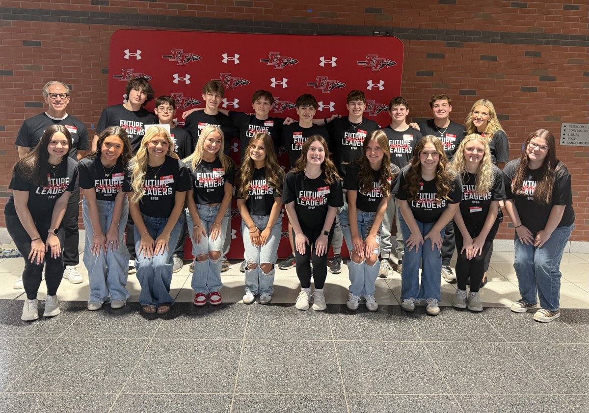 EFWarriors's tweet photo. Wonderful morning at our Future Ready Leaders career fair!! Thank you to Mrs. Kearns and her students for organizing this event! ⁦@MrsKellyKearns⁩ https://t.co/pAofNTOvJG