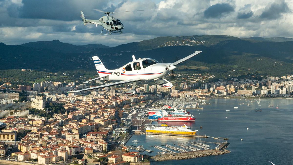 Armée de l'Air et de l'Espace tweet media