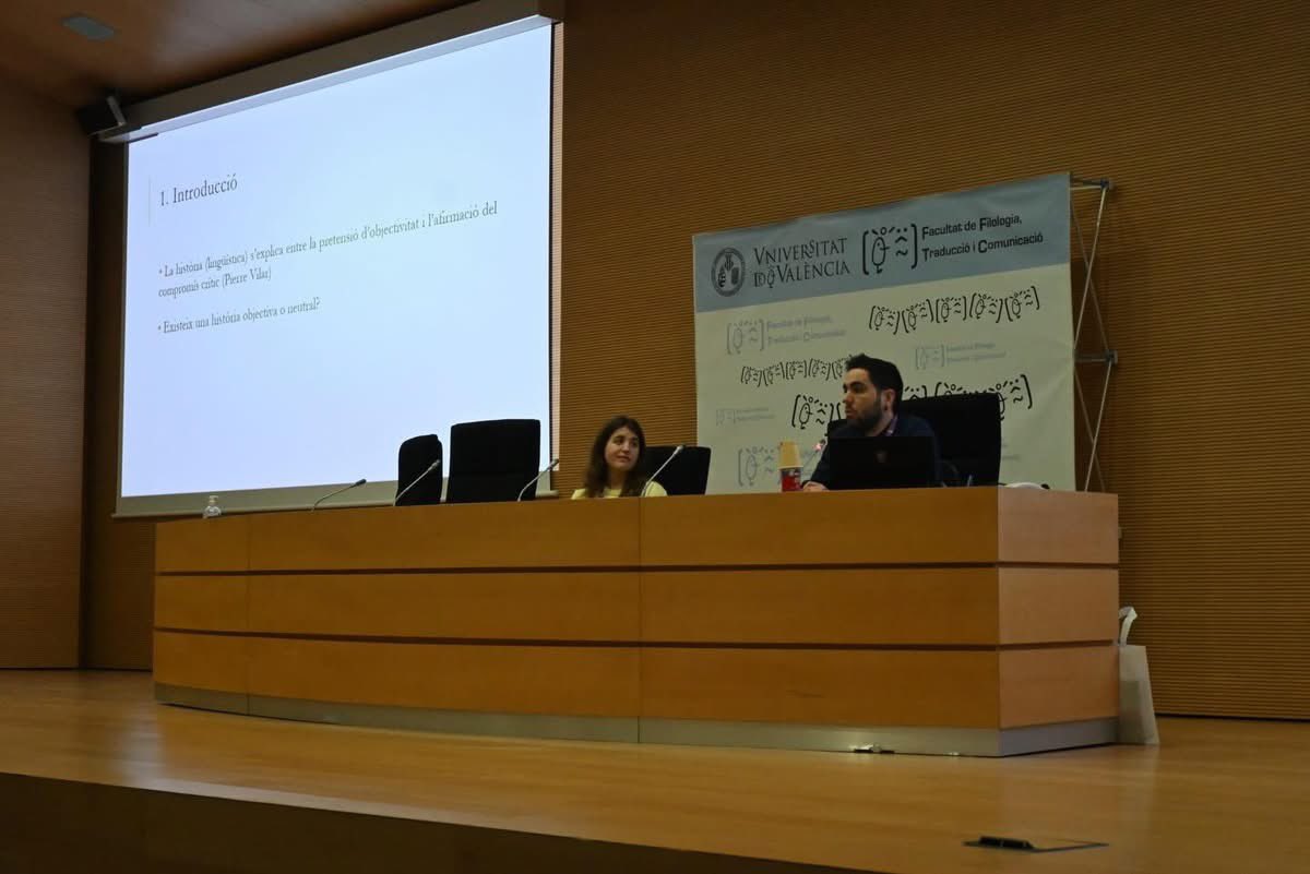 Departament de Filologia Catalana UV tweet media