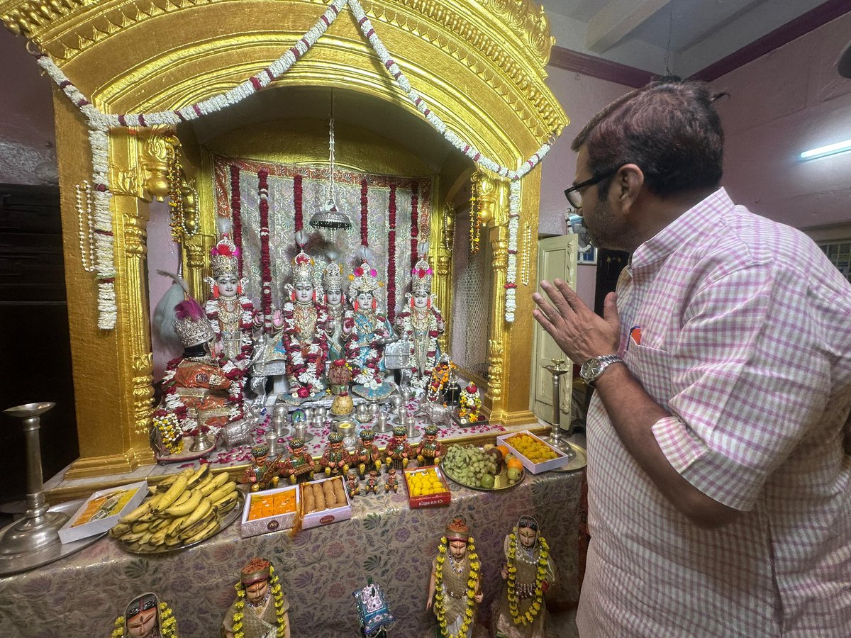 Dr. Neelkanth Tiwari tweet media