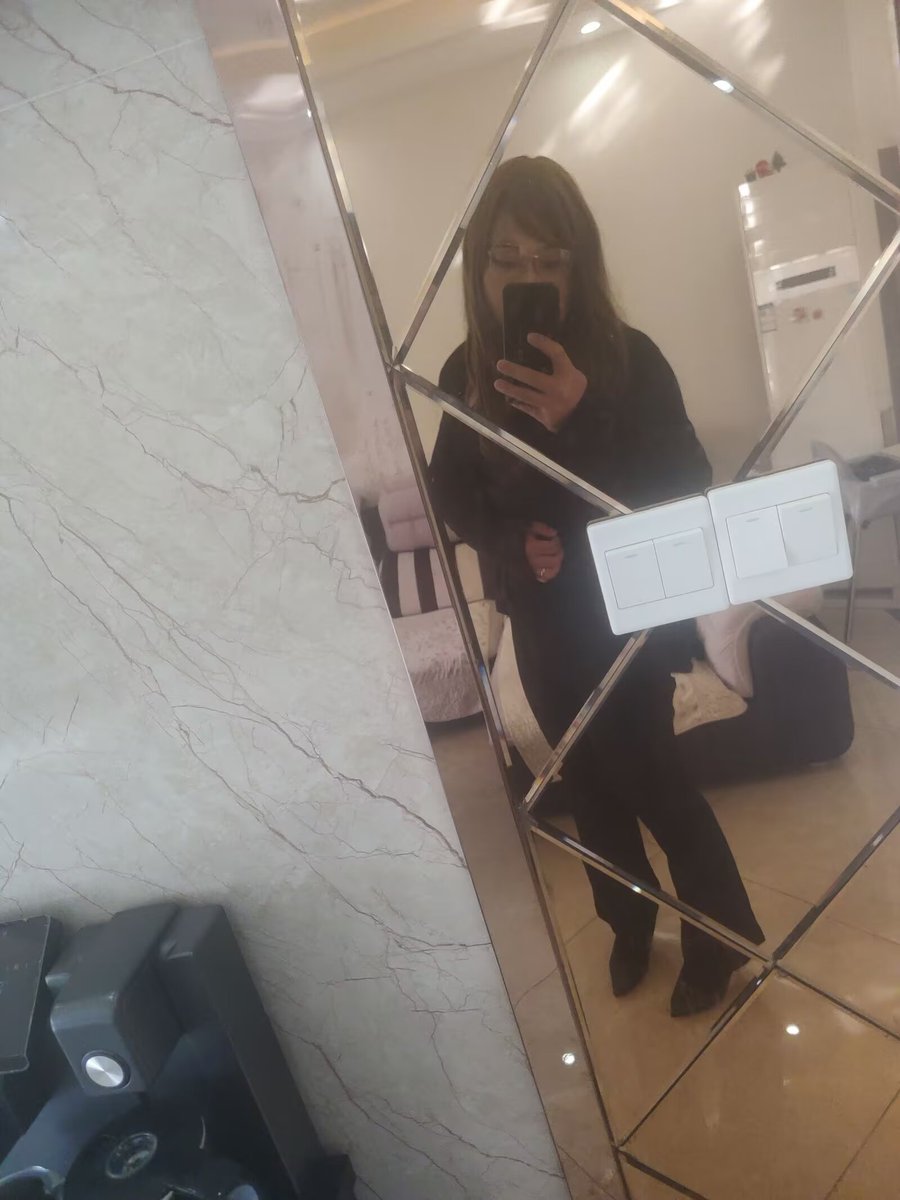 小情儿CD(已婚人夫) tweet media