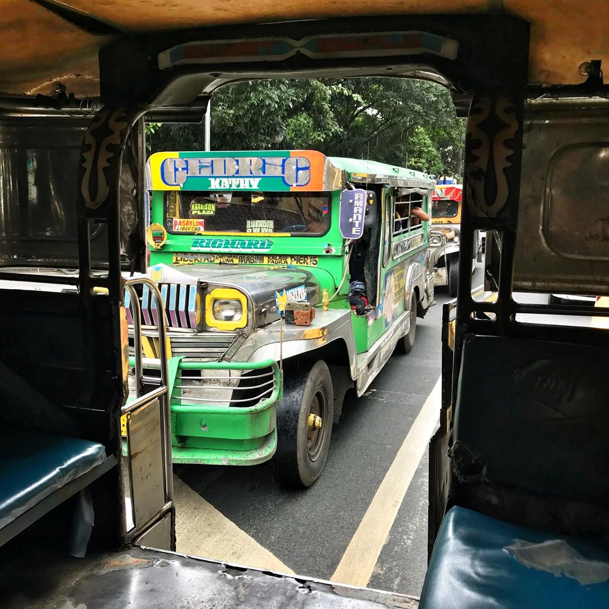 zev is in 🇵🇭 tweet media