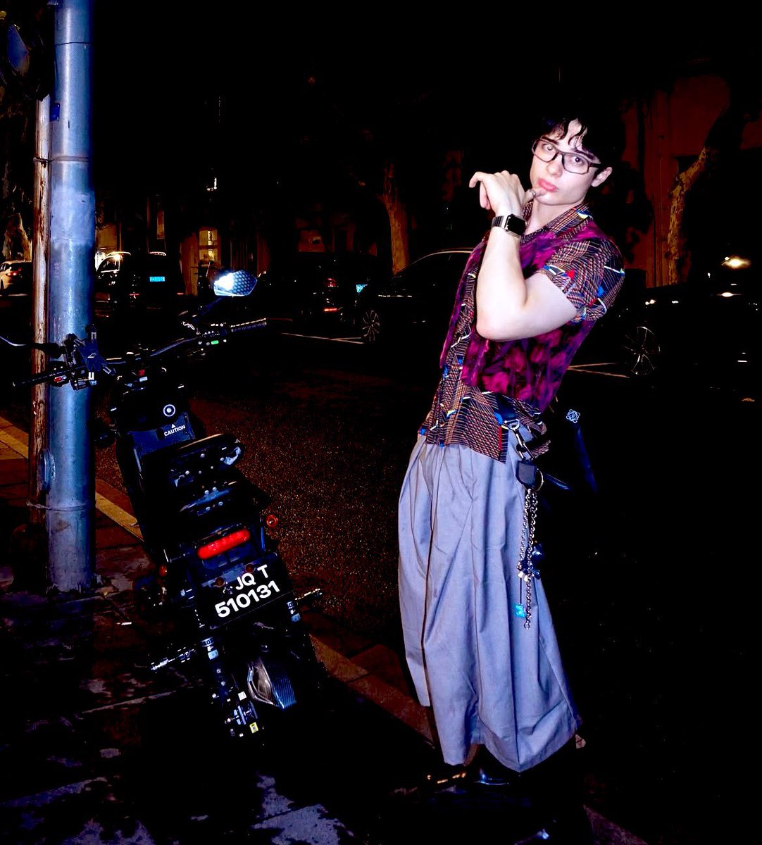 𝘢𝘭𝘢𝘪𝘯 𝗱𝗲𝗲𝗿. tweet media